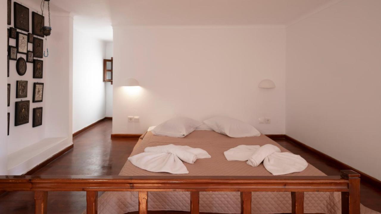 Ivi Beach Front Villa, Leros Vromolithos Esterno foto